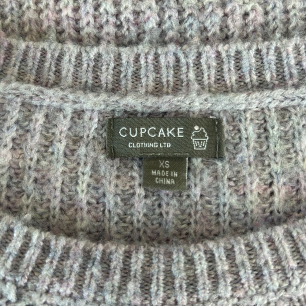 4/$20 Cupcake Clothing Speckled Cable Knit Sweater Scalloped Hem Knit Pullover - Picture 4 of 5